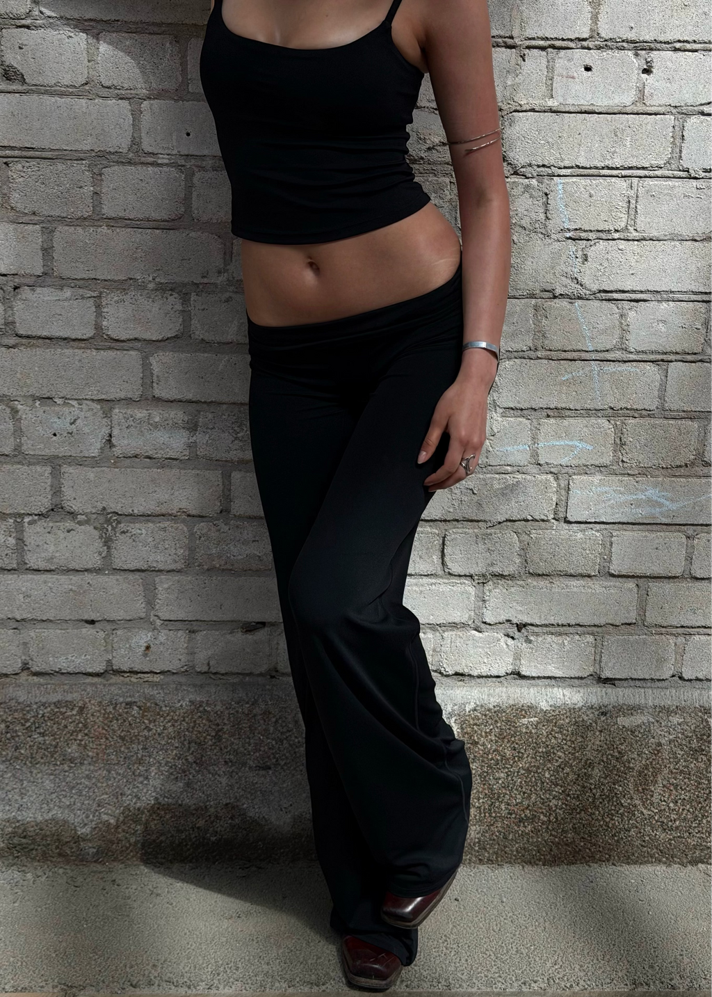 Model is wearing Wide leg pants in Tall 